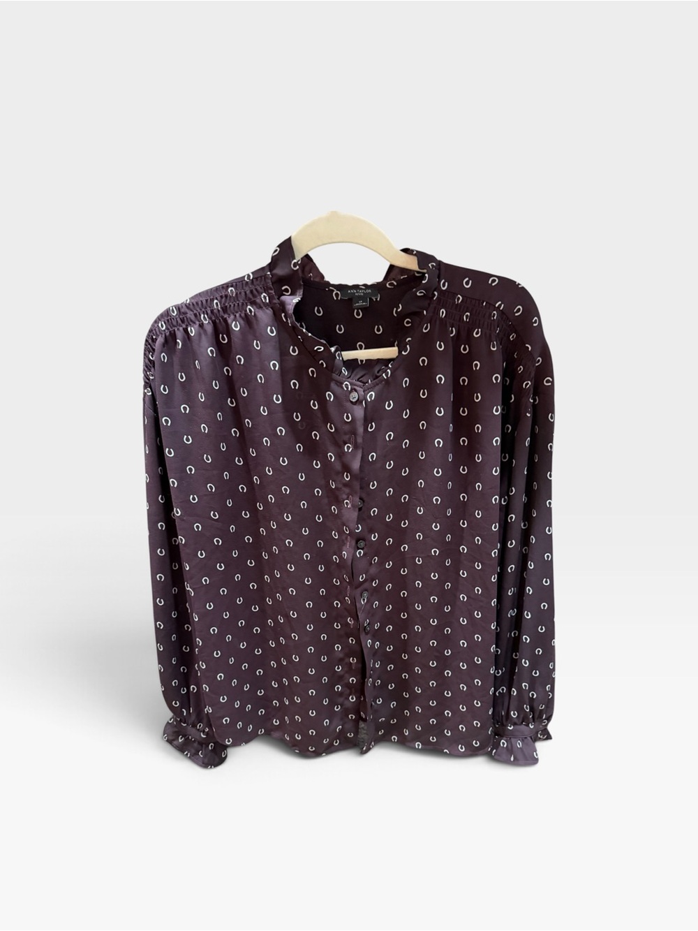 Ann Taylor Plum Printed Long-Sleeve Button-Down Ruffle collar and Cuffs Shirt LP